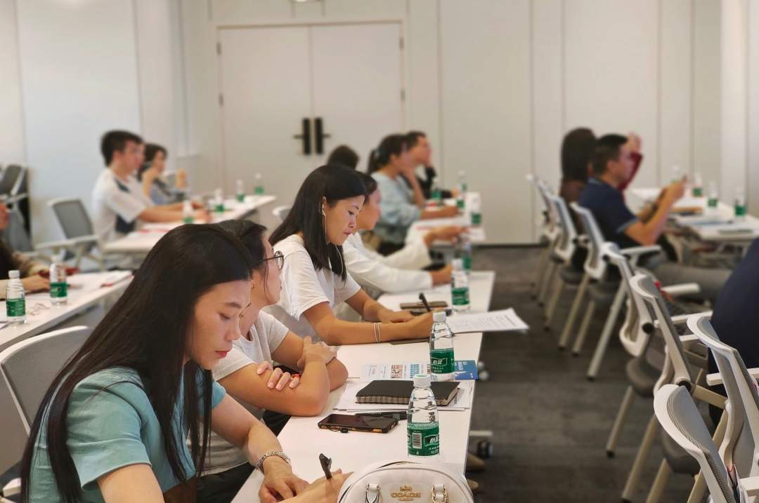  尊龙抖圈 - 为du而生电商合规化时代——海外法律风险培训顺利举办！ (图5)