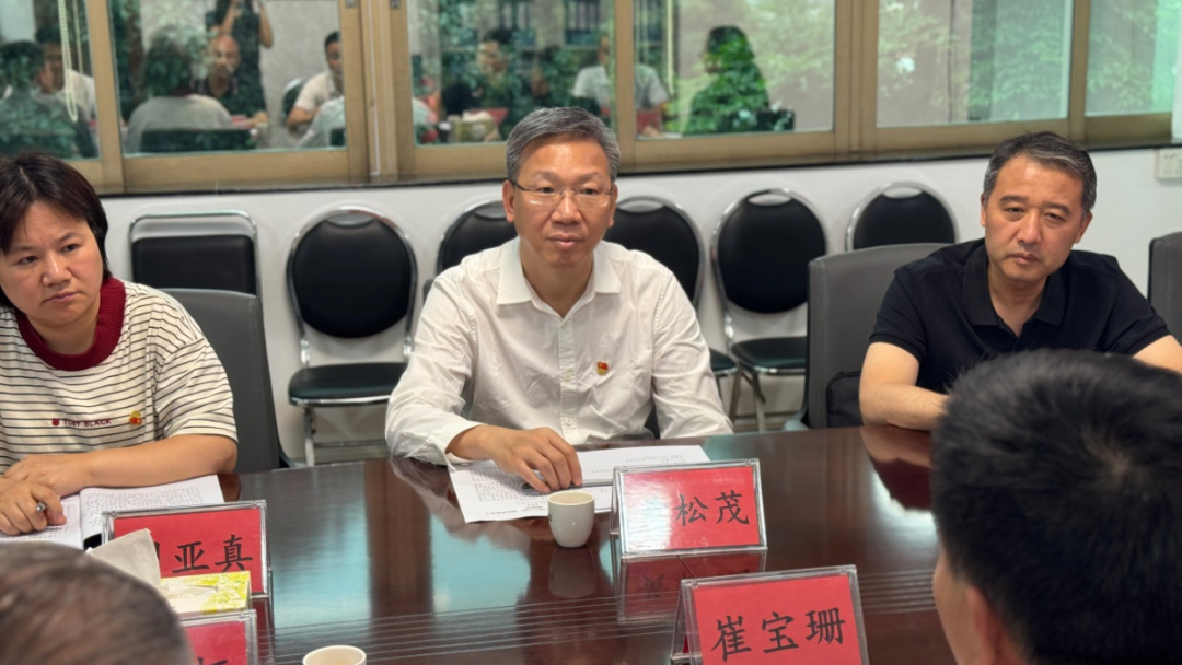 市商务局到园洲镇刘屋村开展“四下基层”“四下万家”活动(图2)