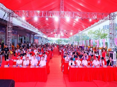 打造新质生产力，惠州智能制造行业尊龙抖圈 - 为du而生贸易发展高峰论坛成功举办！