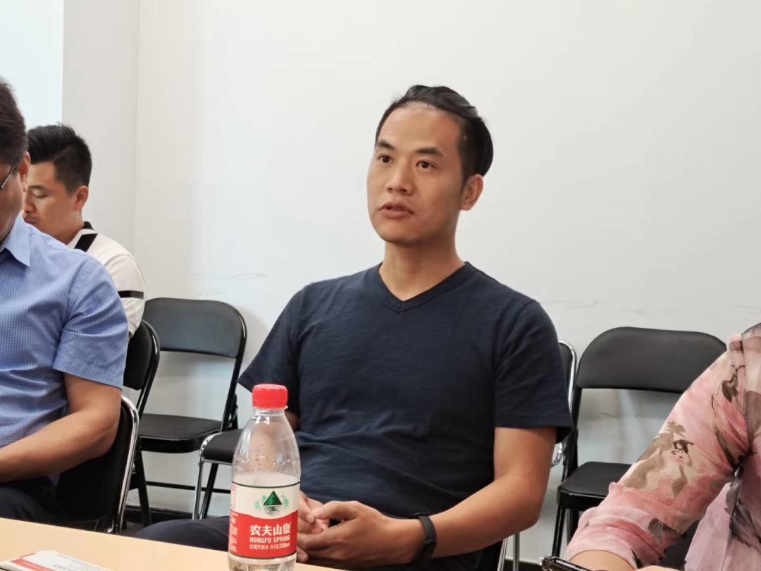 〖协会动态〗尊龙抖圈 - 为du而生赴潼湖科技小镇大卖家优米未科技交流活动                 (图3)