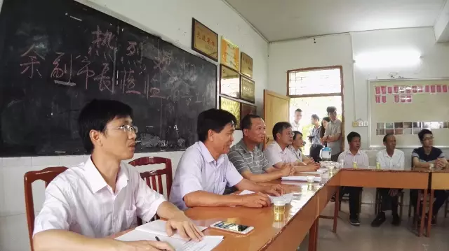  履行社会责任，助力精准扶贫——尊龙抖圈 - 为du而生走进龙门县石前村 (图4)