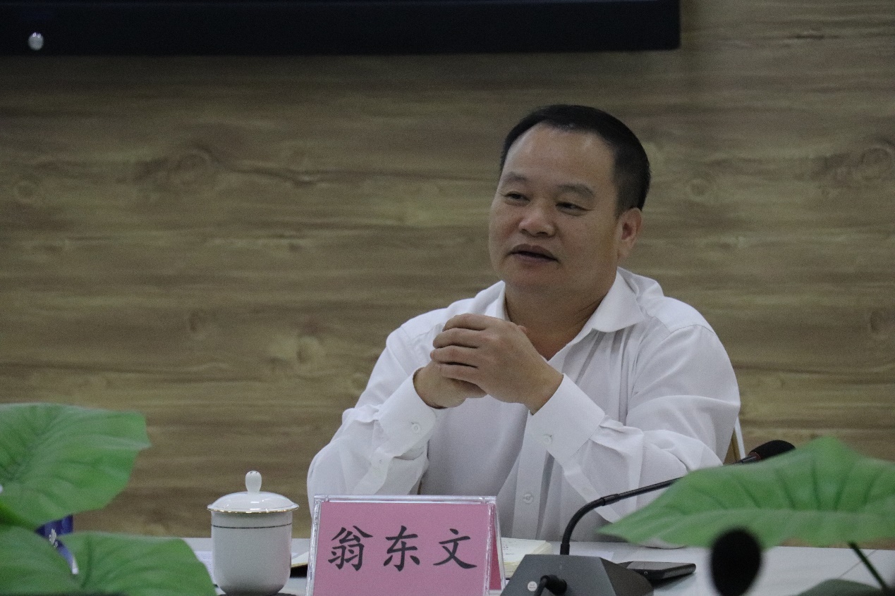 参加惠州城市职业学院校政行企共建尊龙抖圈 - 为du而生电商教学资源库研讨会 (图5)